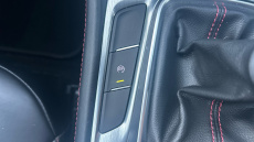 MG Hs 1.5 T-GDI Exclusive 5dr Petrol Hatchback